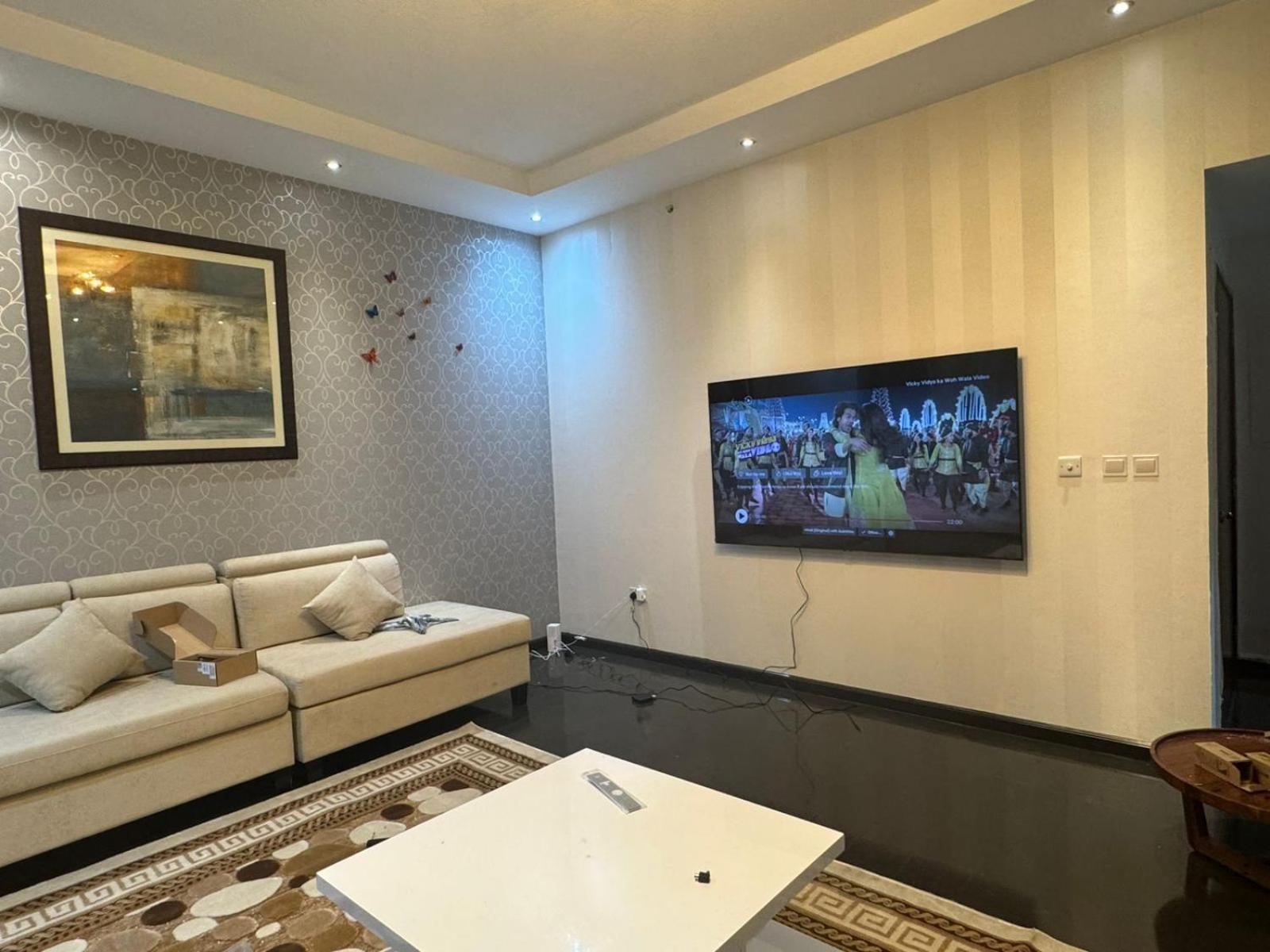 Sadaf 8 Jbr Luxury Master Bedroom Near Tram Dubai Eksteriør bilde
